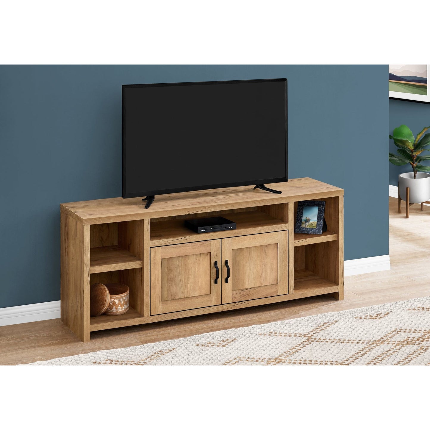 Tv Stand - 60"L / Golden Pine Reclaimed Wood-Look