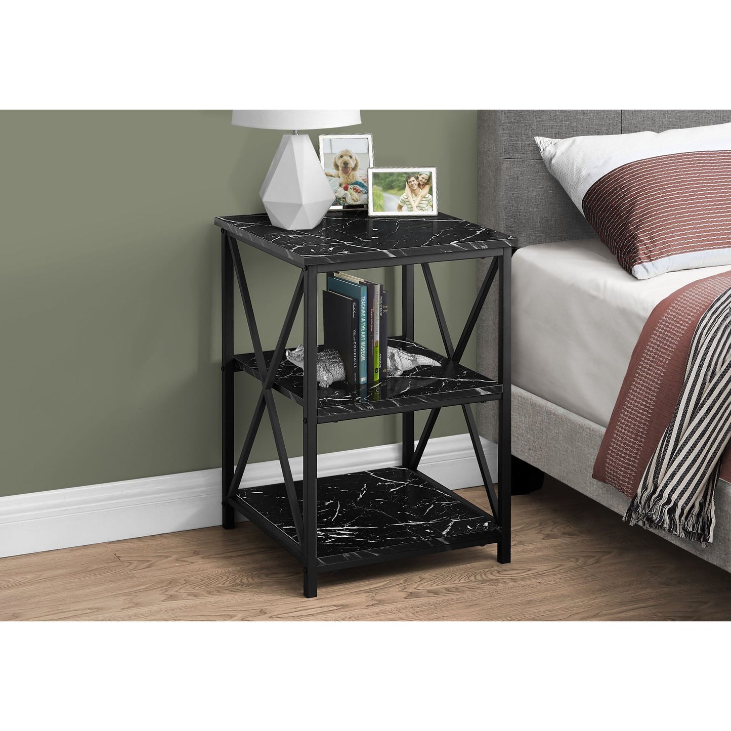 Accent Table - 26"H / Black Marble / Black Metal