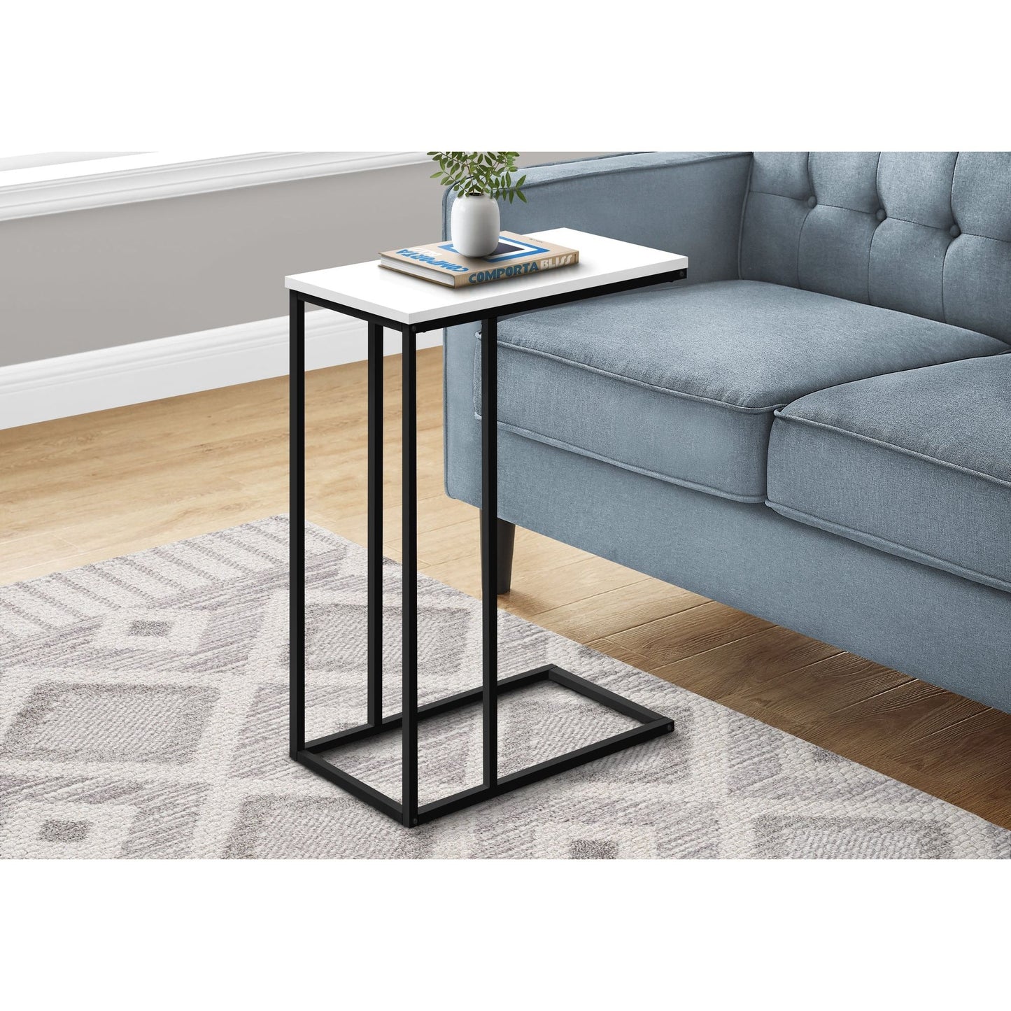 Accent Table - 25"H / White / Black Metal