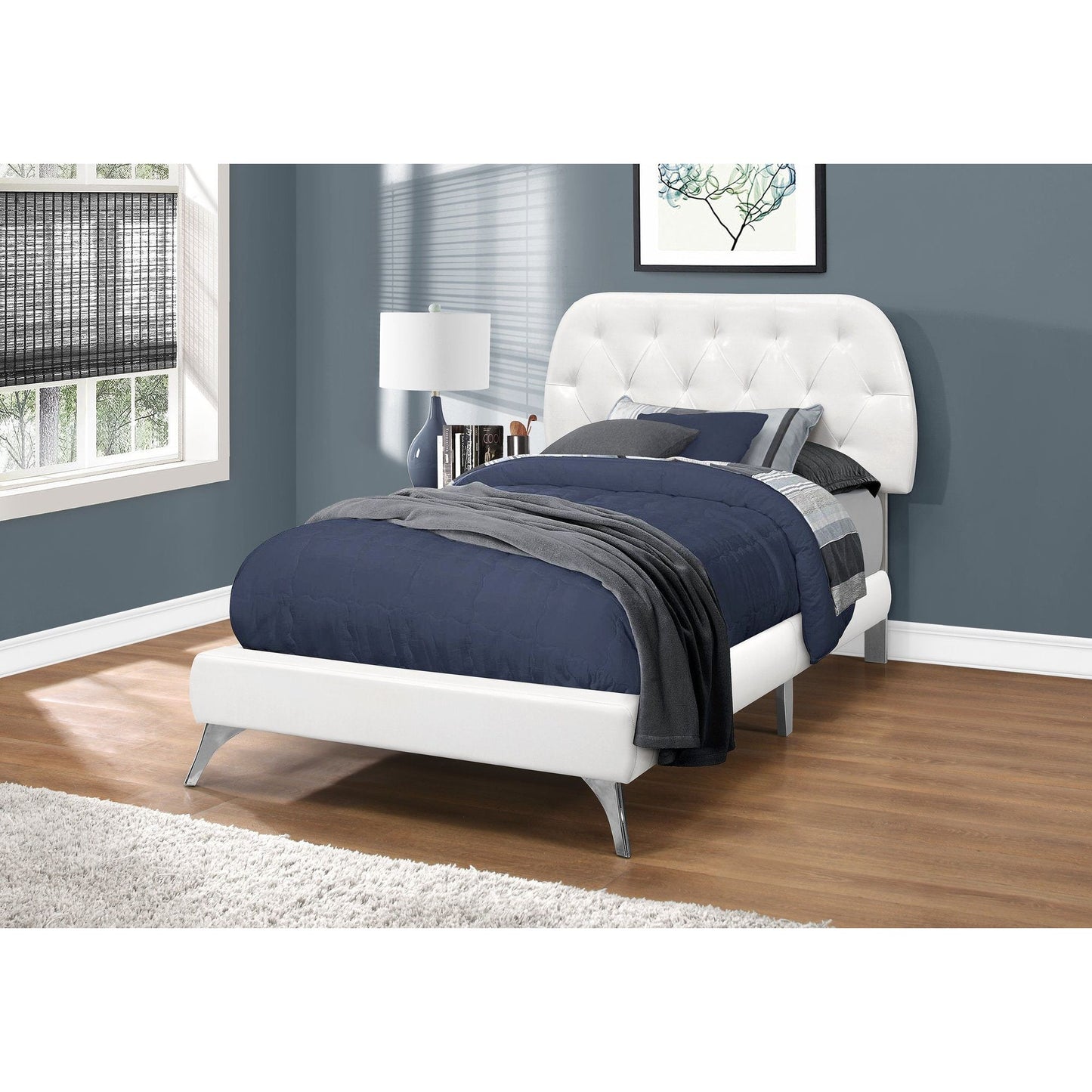 Bed - Twin Size / White Leather-Look With Chrome Legs