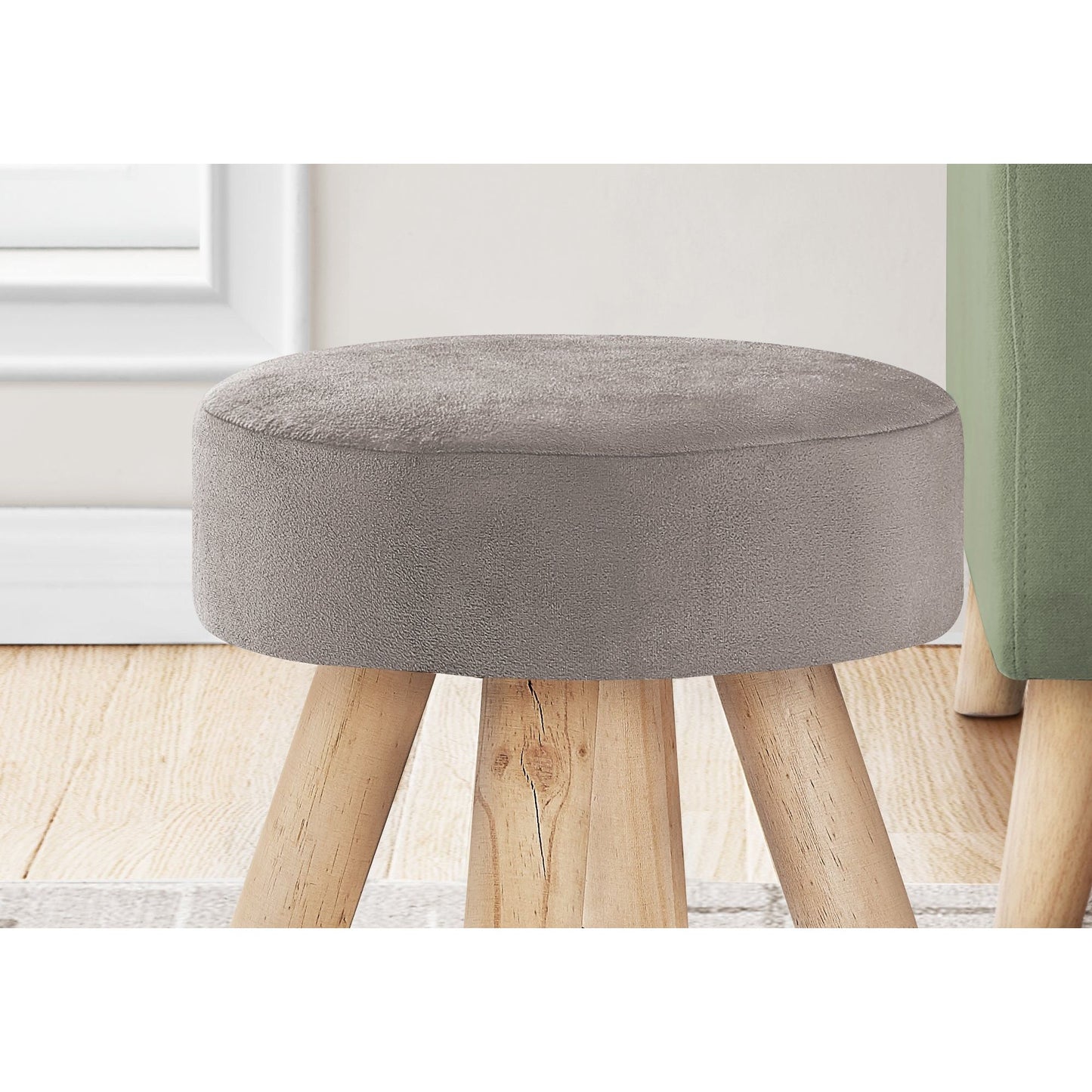 Ottoman - Light Brown Velvet / Natural Wood Legs